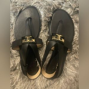Tory Burch Gigi Flat Sandal- NWT and ready to wear! Never worn-Original box!